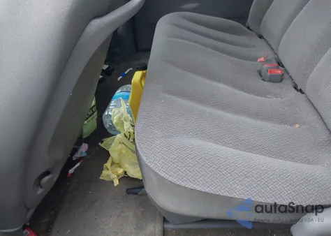 2007 Chrysler Town & Country from USA, damaged, VIN 1A4GJ45R17B101079